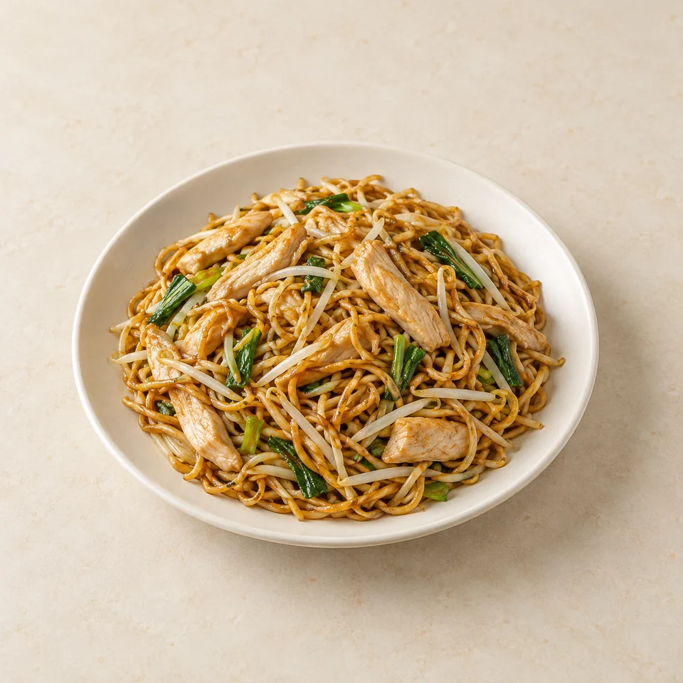 鸡肉炒面,AI 生成示意图